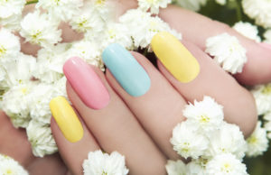 Super Hot Bridal Nail Art You Can’t Ignore colourful-bridal-nails1arujogi | arujogi