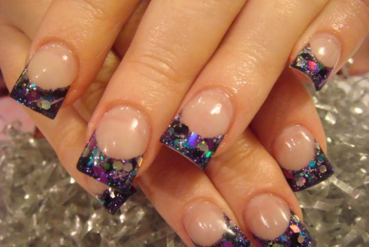 Glitter-nail