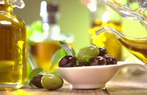 Olive Oil Benefits For Skin, Hair and Health | arujogi