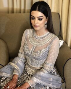 Shane makeup in rainy season